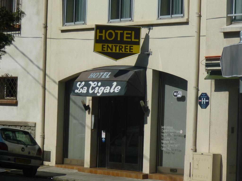 La Cigale 2*